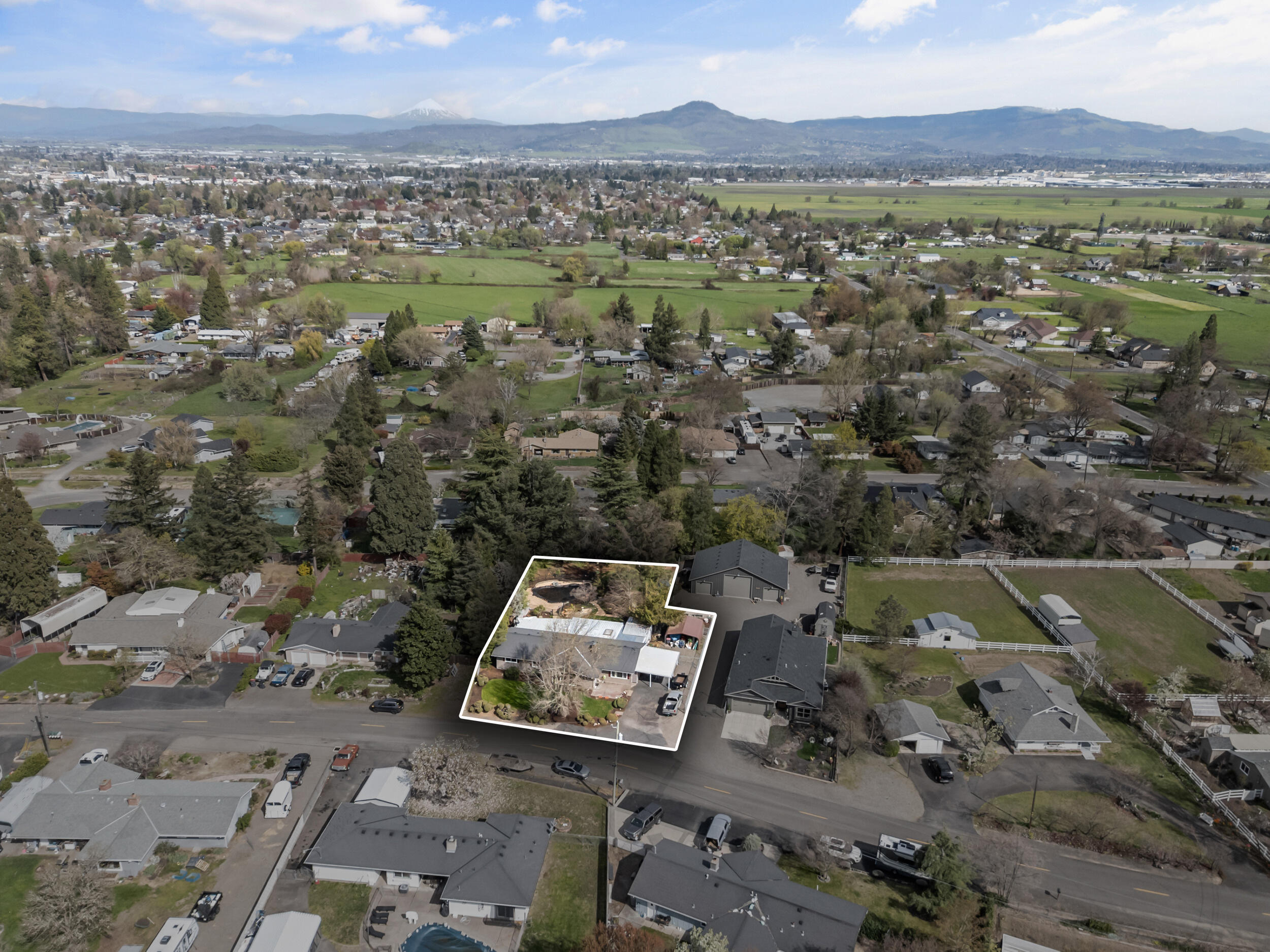 El Reina Subdivision - Residential