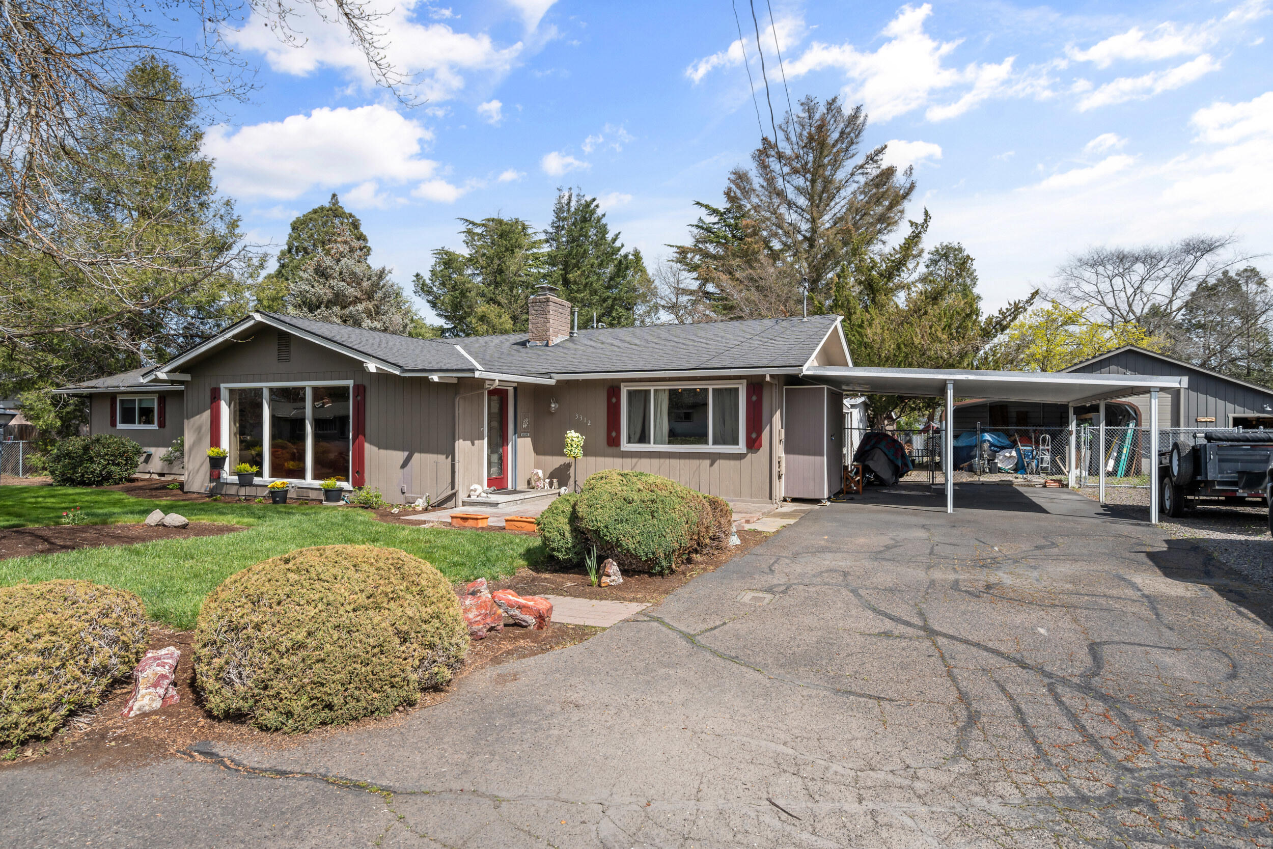 El Reina Subdivision - Residential