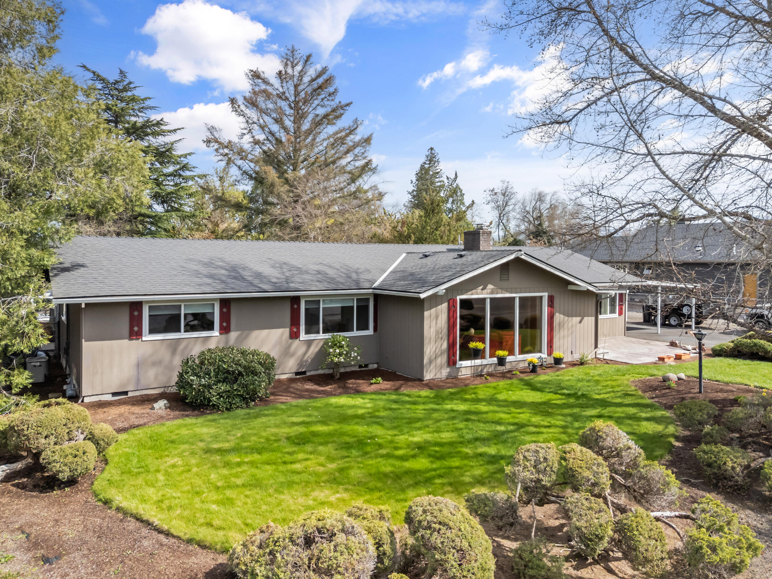 El Reina Subdivision - Residential