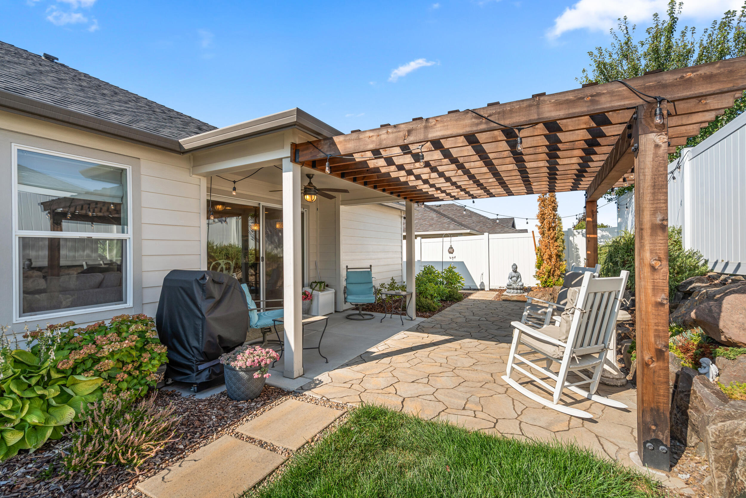 Heights At Hondeleau - Residential