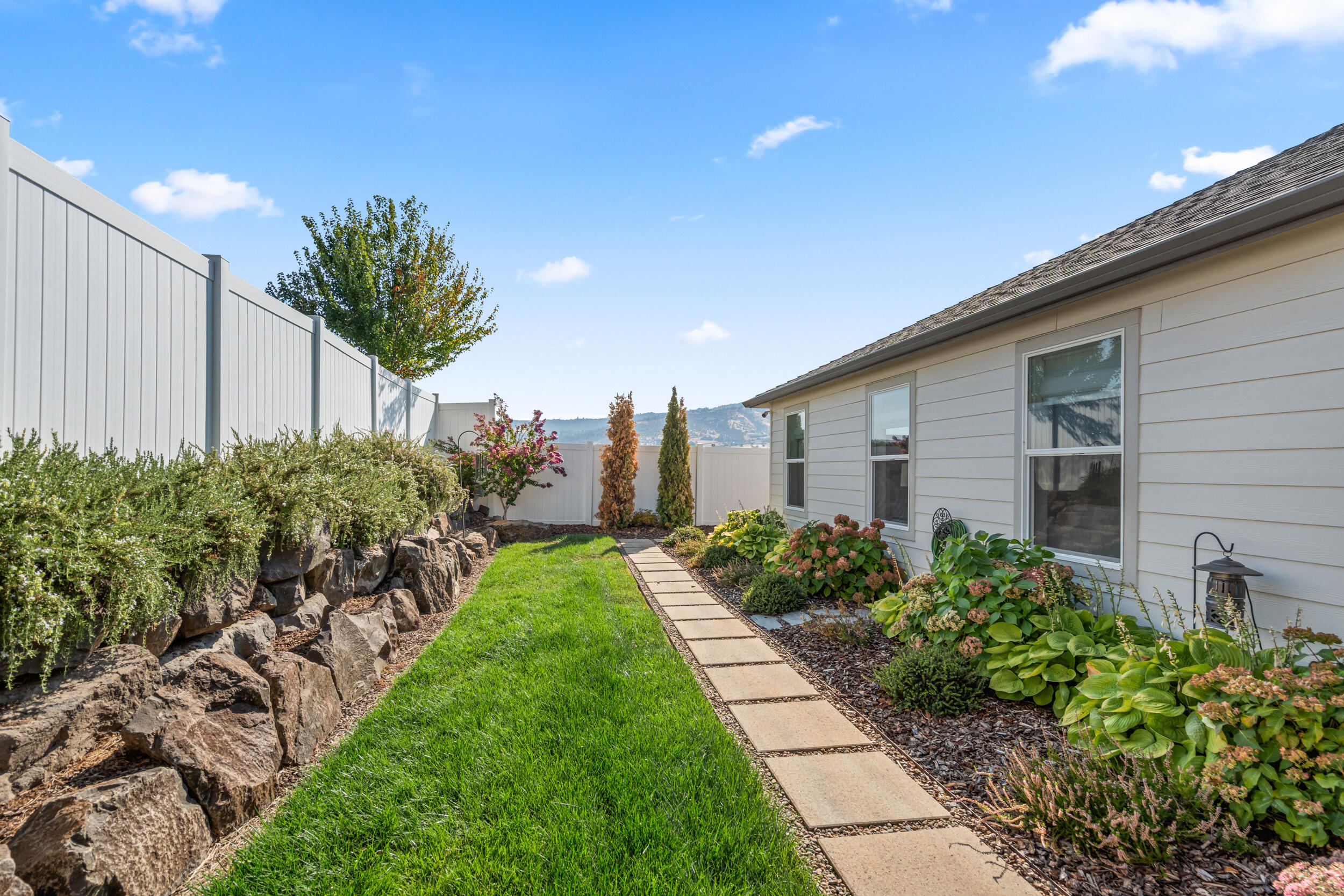 Heights At Hondeleau - Residential