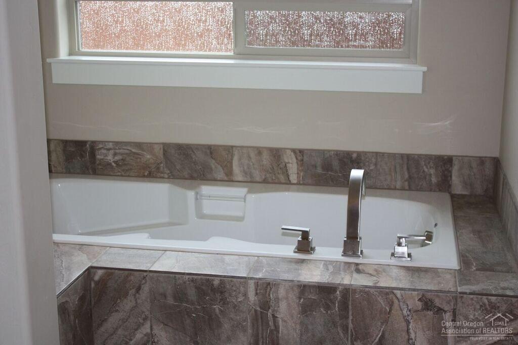 Ochoco Pointe - Residential