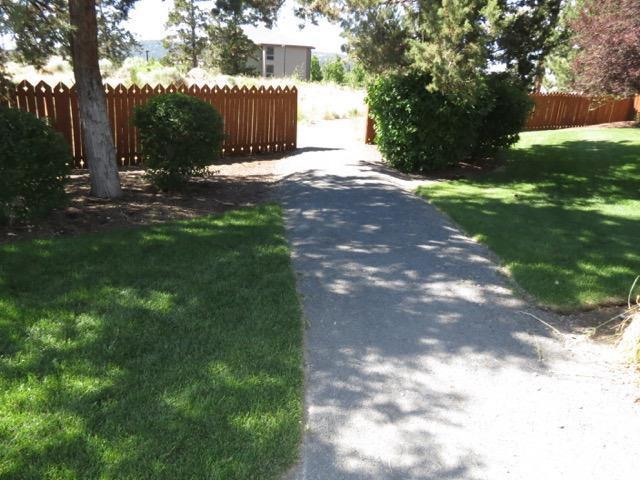 The Bluffs River Ben - Residential