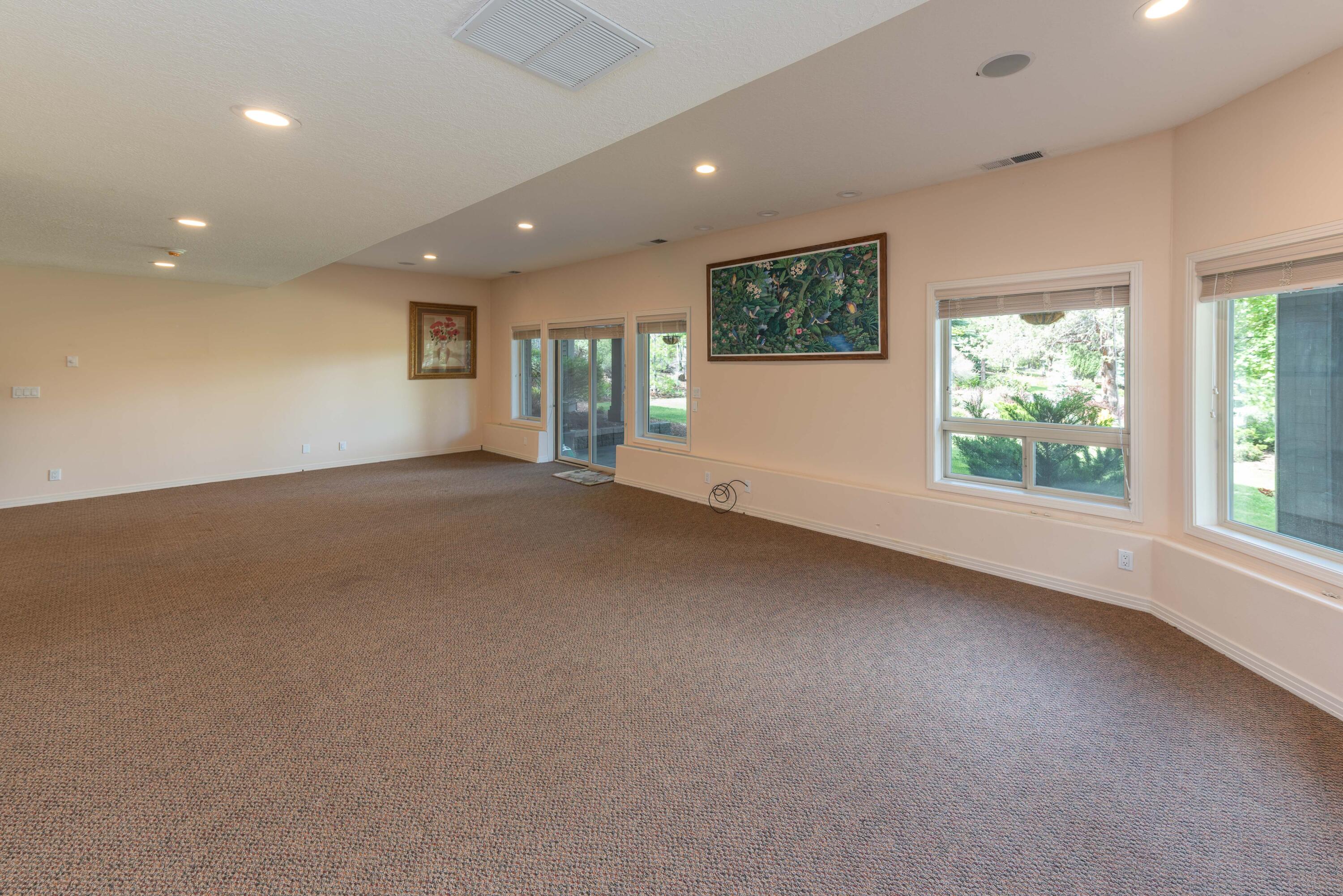 Mtn Gate - Residential