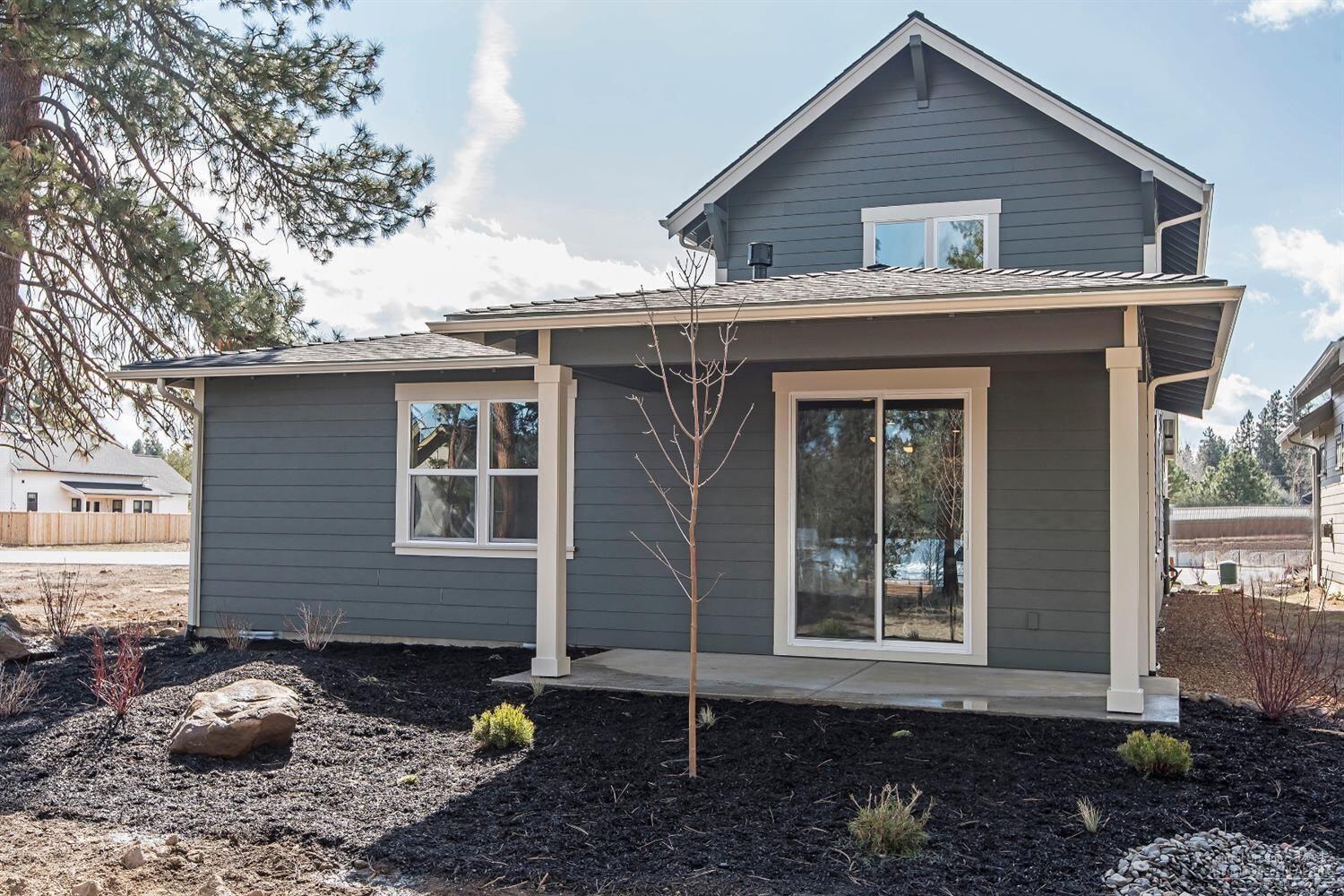 SaddleStone - Residential