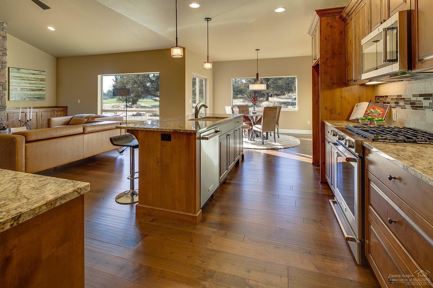 Eagle Crest - Residential