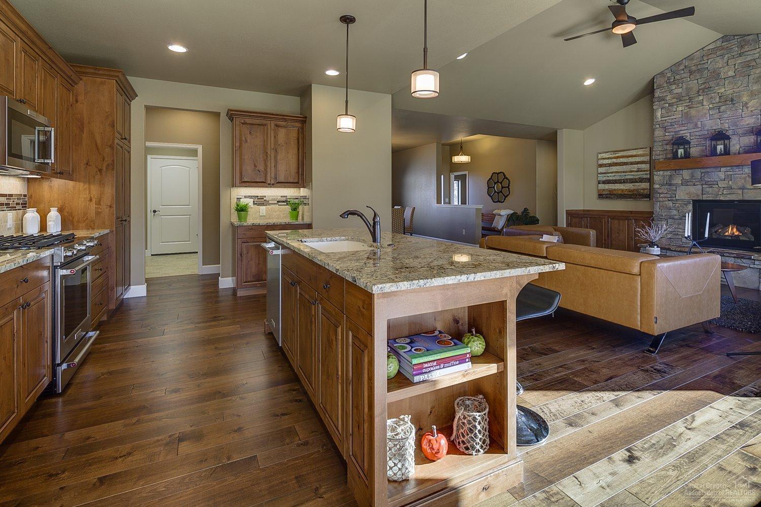 Eagle Crest - Residential