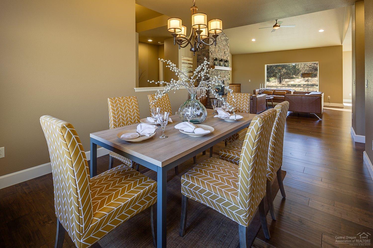 Eagle Crest - Residential