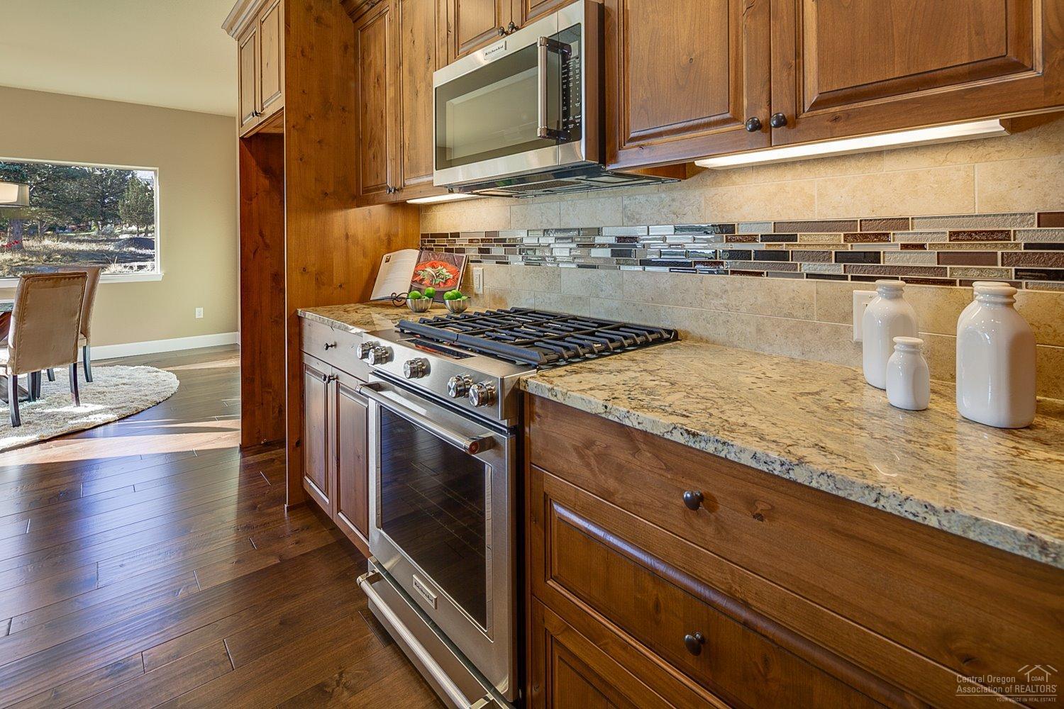 Eagle Crest - Residential