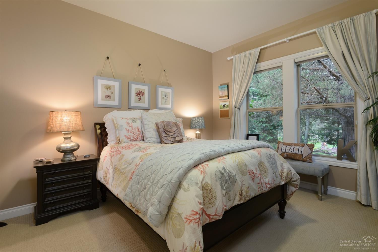 Awbrey Glen - Residential