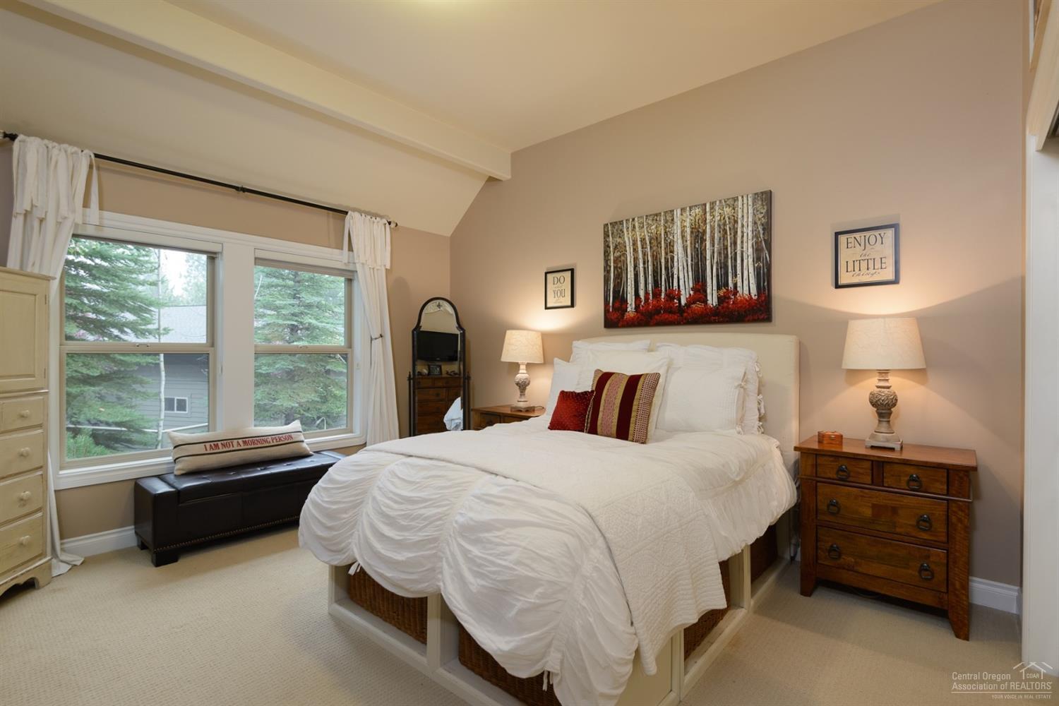 Awbrey Glen - Residential