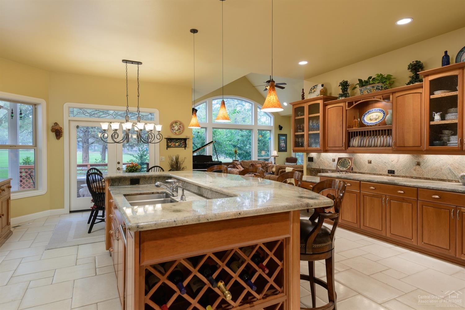 Awbrey Glen - Residential