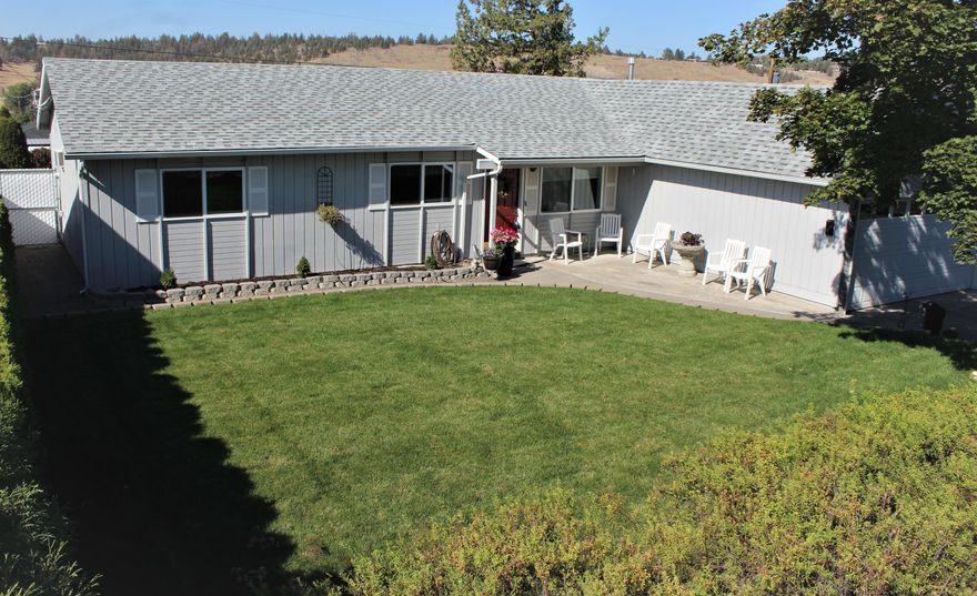 Great location for this 1512 SF 3BR, 
2 BA  home in Madras. Meticulously maintained inside and out---the yard is  something to be proud of! New roof in 2018 and recently painted exterior. This home is not only move-in ready, but also cozy and comfortable. Covered back patio w/additional alley access for extra parking and office/work shop addition off garage. This home will not last long so plan on making an appointment a.s.a.p. Will qualify for all loans.