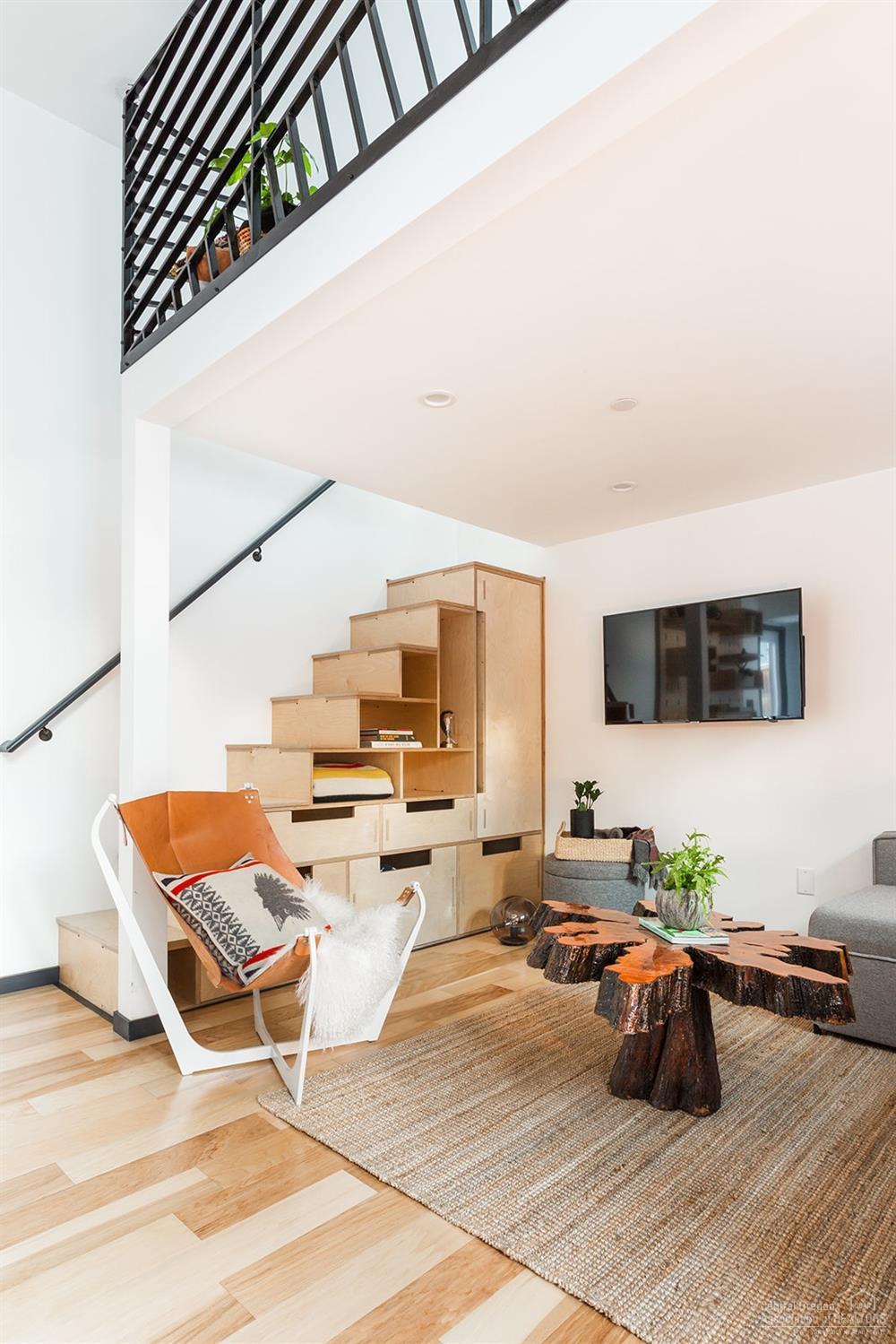 Hiatus - Residential