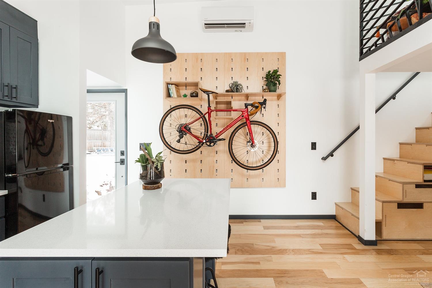 Hiatus - Residential