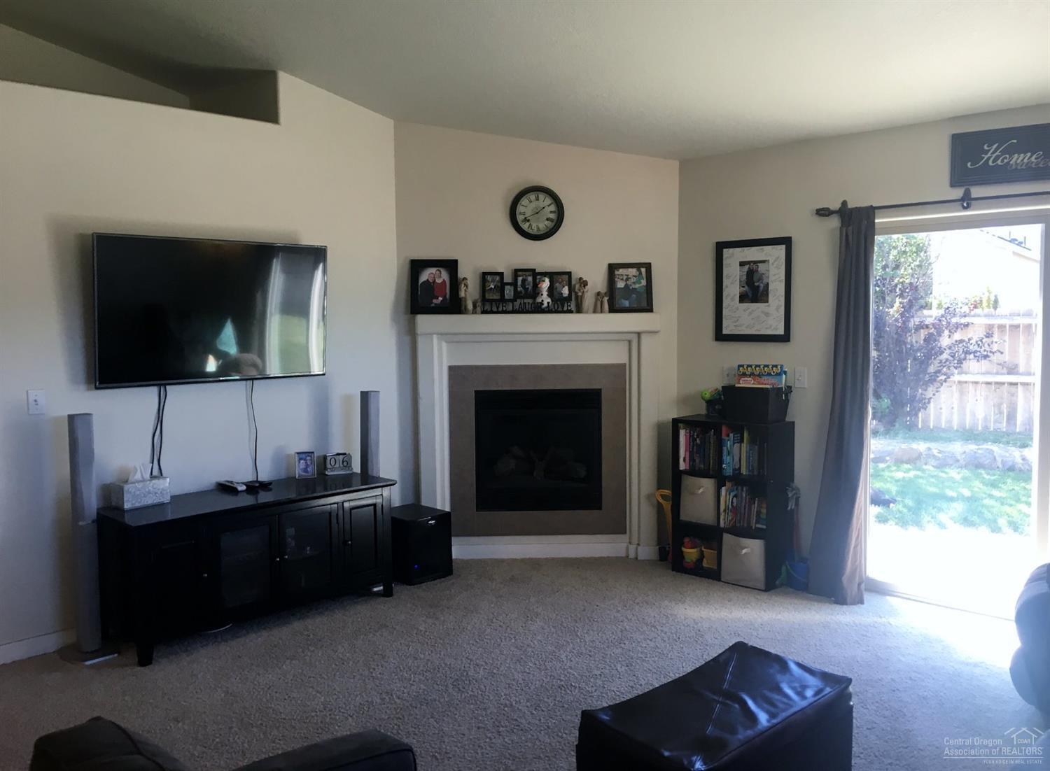 Julina Park - Residential