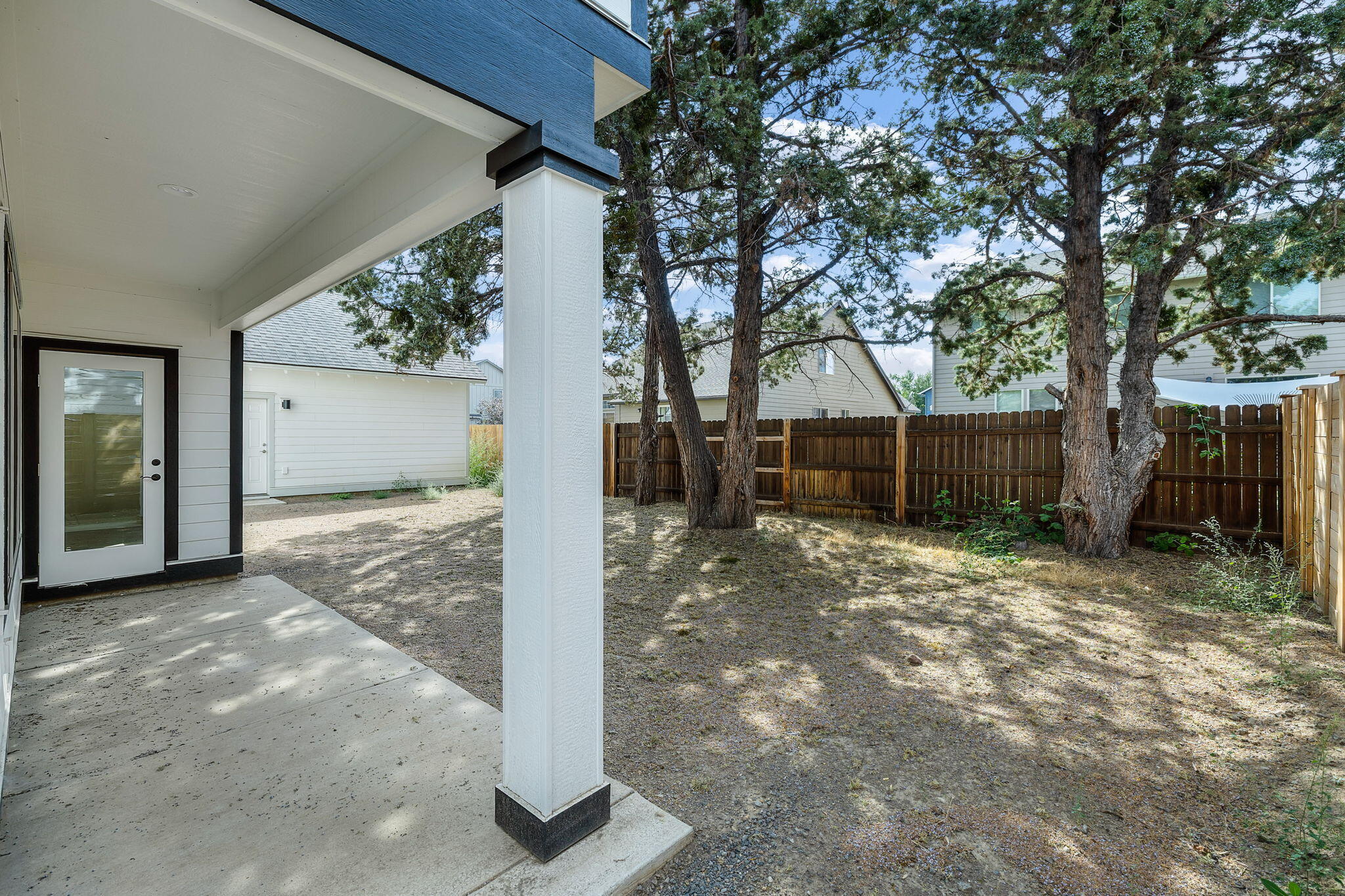 61467 Kobe Street 344