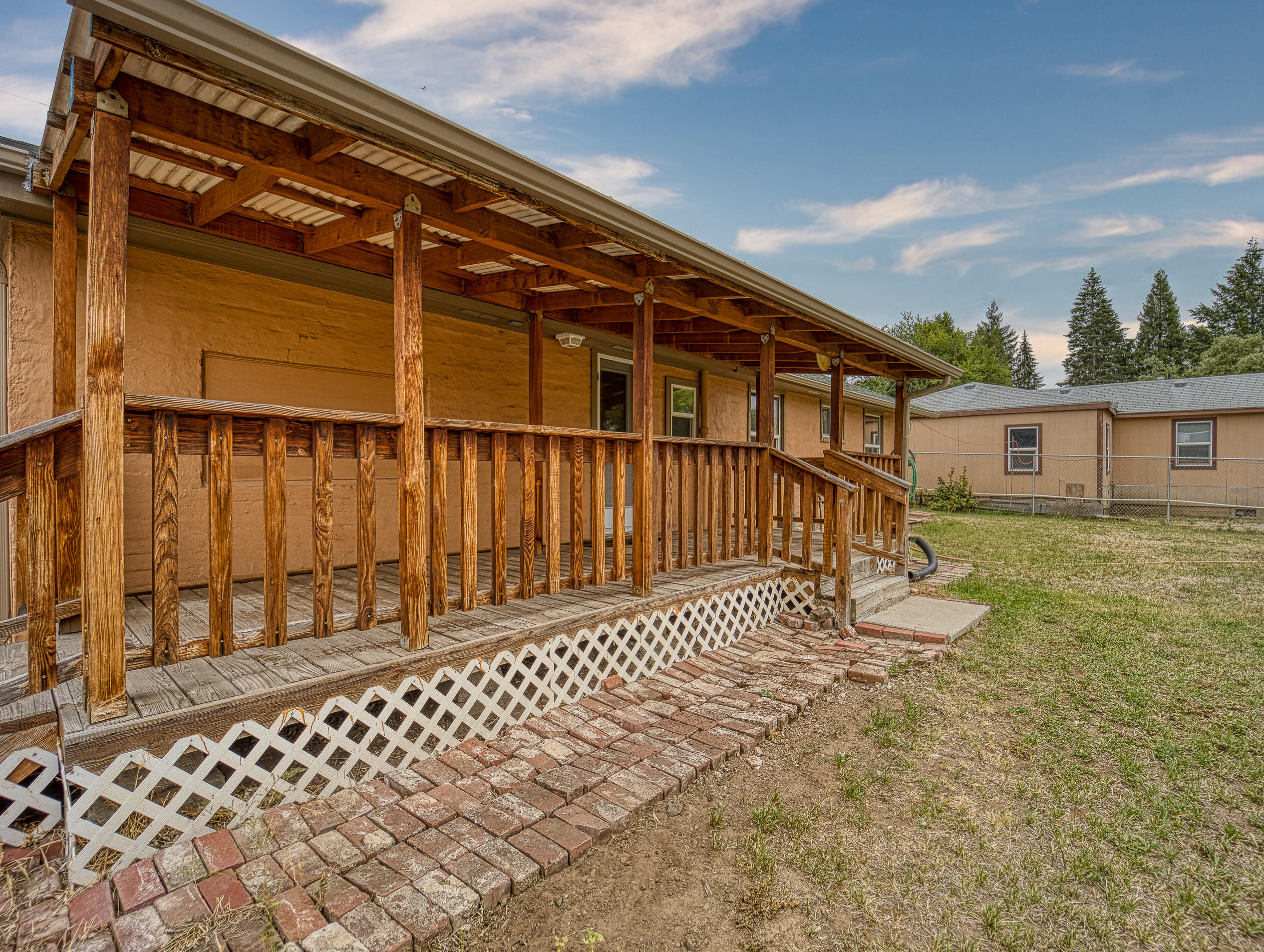 Lewis Tracts - Residential