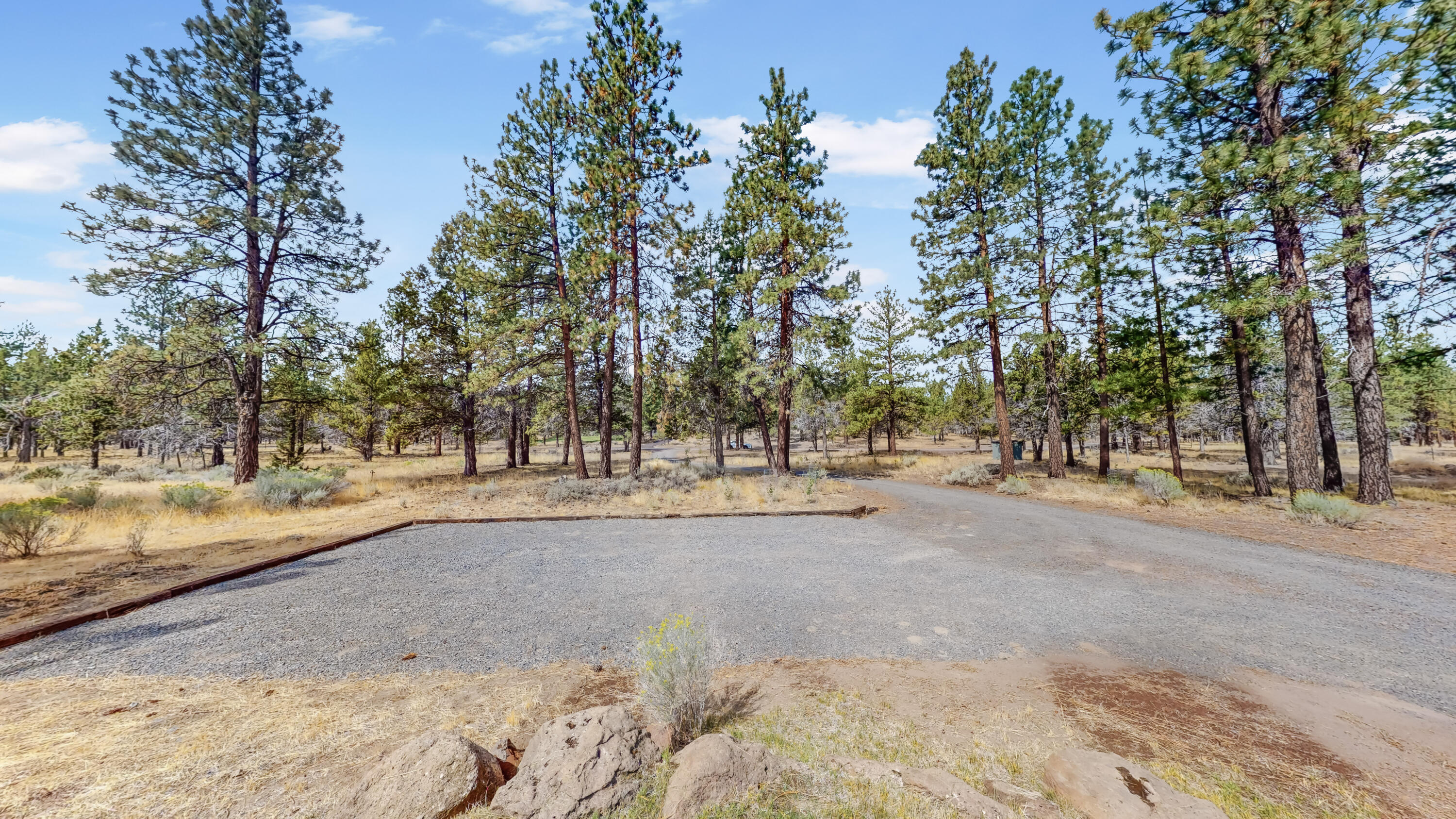 Panoramic View Est - Residential