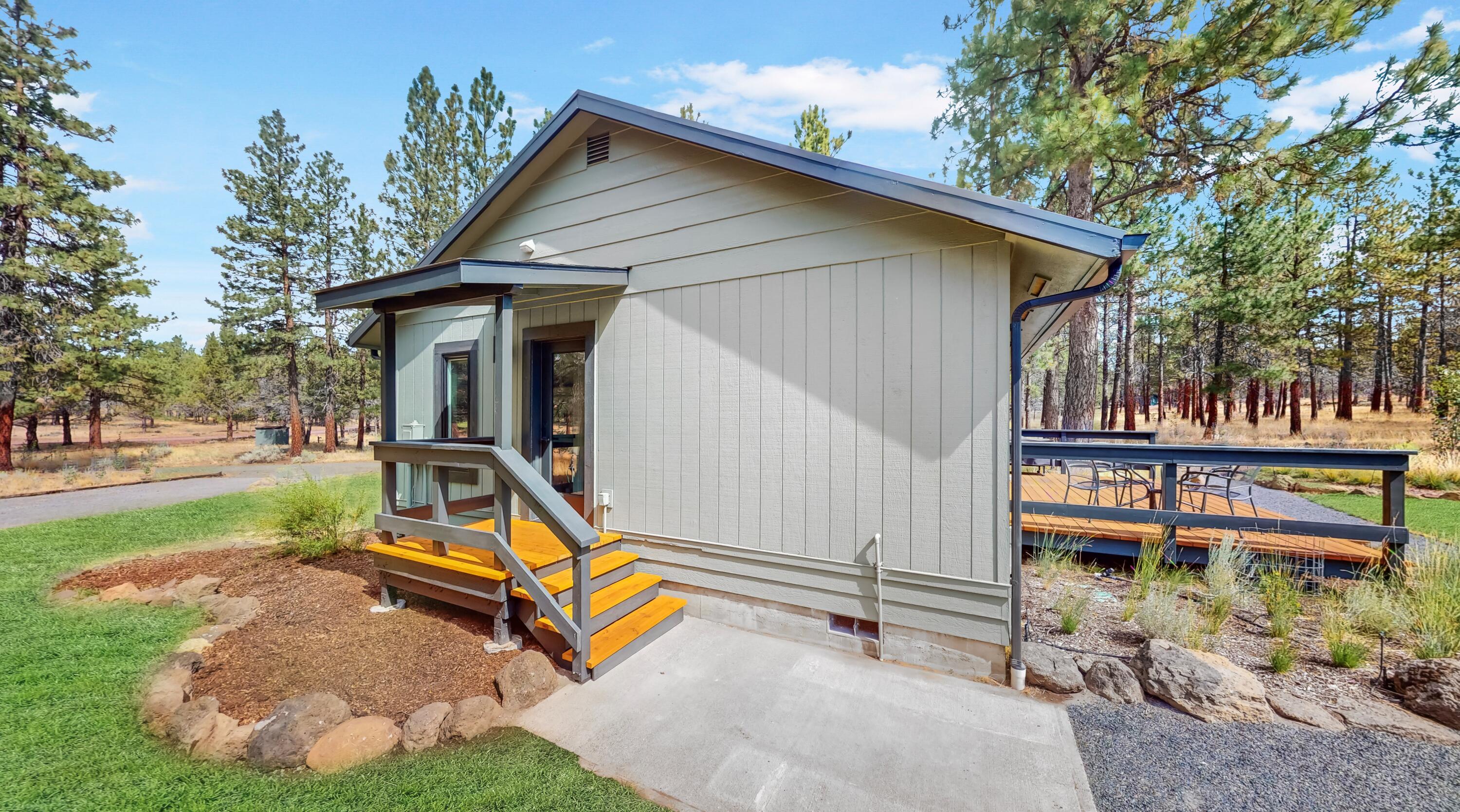 Panoramic View Est - Residential