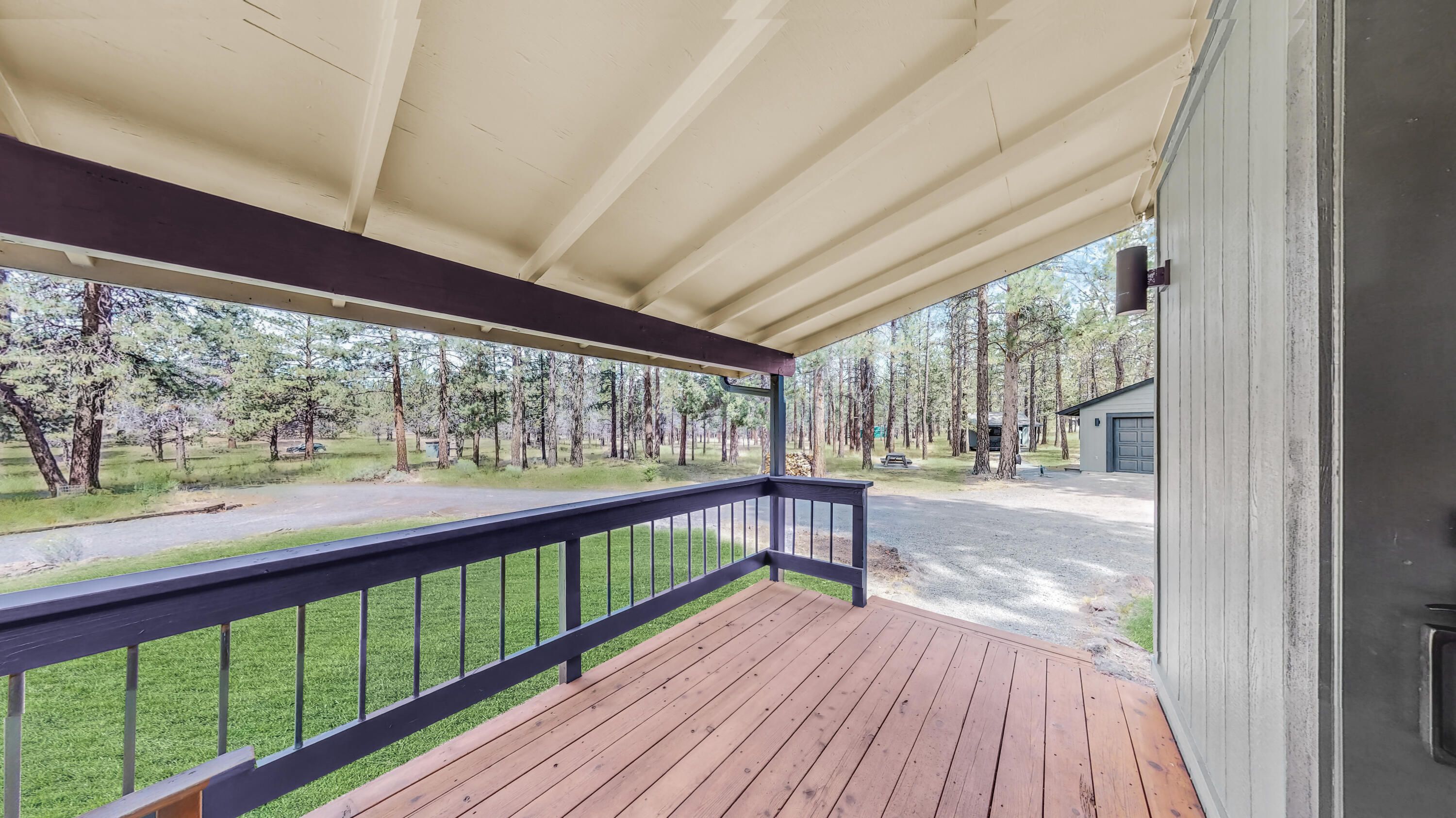 Panoramic View Est - Residential