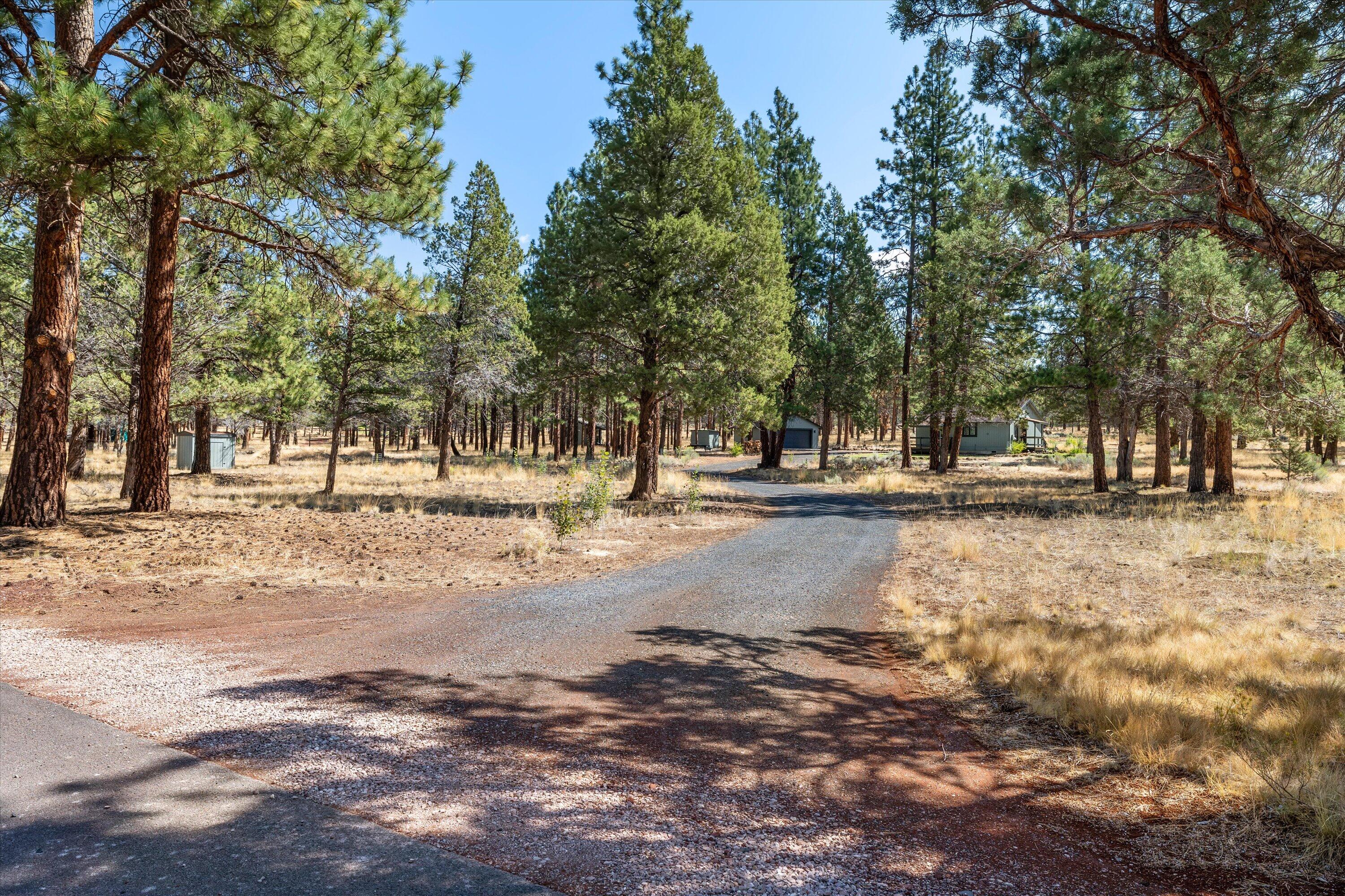 Panoramic View Est - Residential