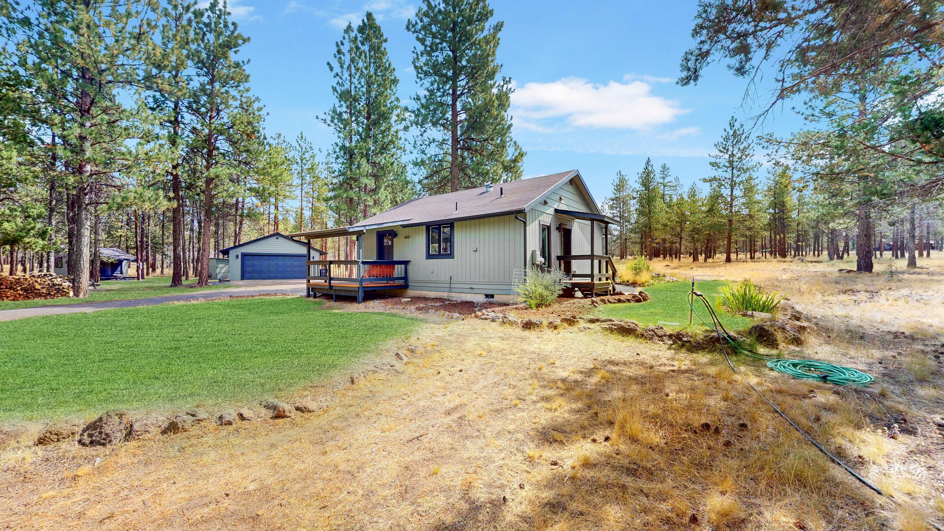 Panoramic View Est - Residential