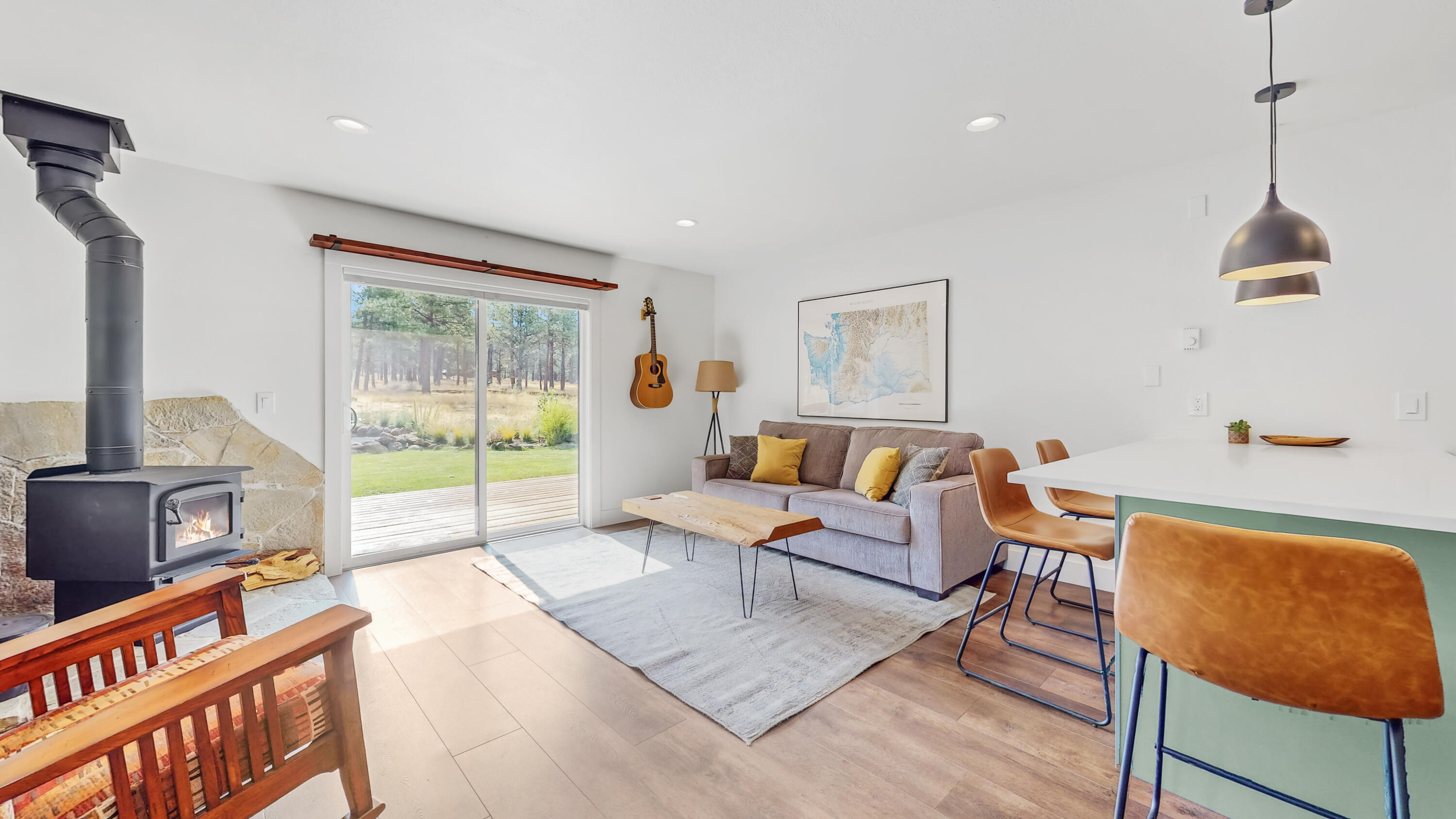 Panoramic View Est - Residential