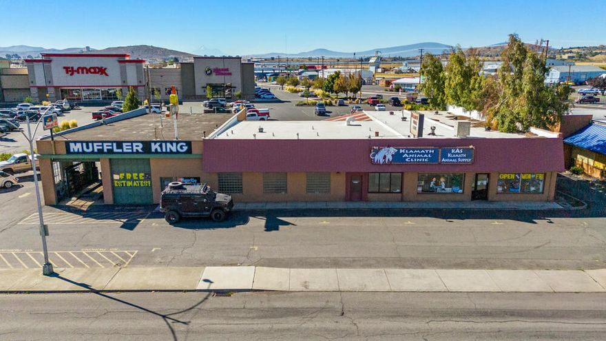Looking for high traffic count, high visibility and property at the busiest intersection of Klamath Falls. This is it.  This property is prime location and perfect for redevelopment.  Located on the corner of south 6th and Washburn Way, in front of Planet Fitness and across from the Olympic Inn.  As Klamath Falls continues to grow and is currently one of the fastest growing communities in Oregon, this site is perfect for redevelopment similar to the new Chipotle that just opened across the street.  The value is land and its prime location. Currently used as Klamath Animal Clinic and Muffler King.