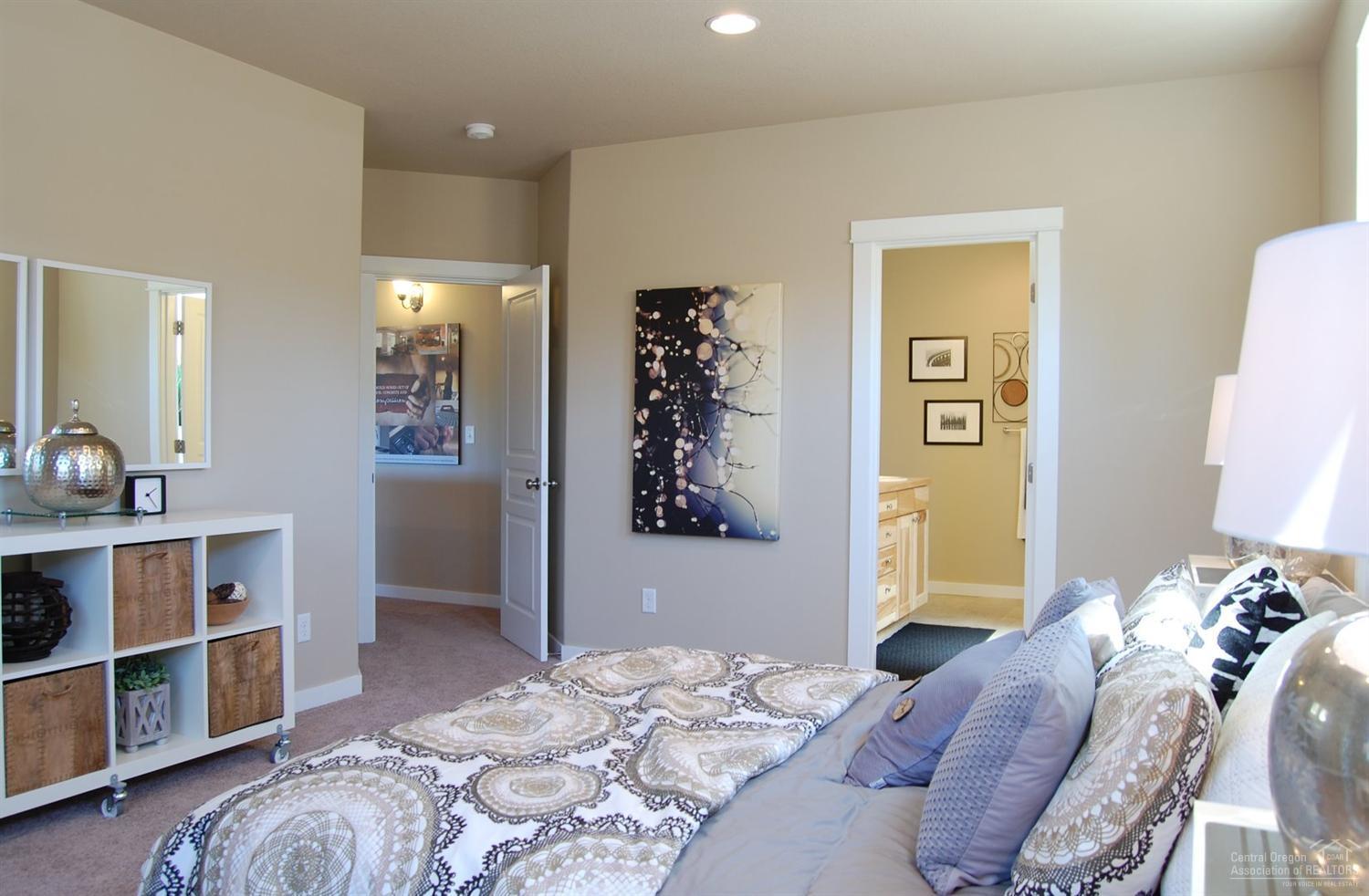 Summit Crest - Residential