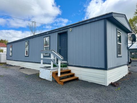 425 W Front # 7 Merrill OR 97633