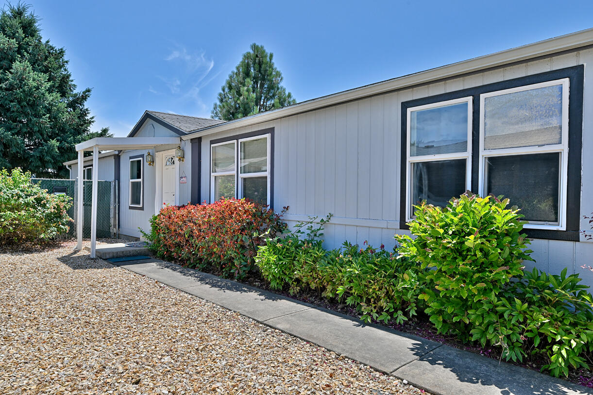 Hidden Grove - Residential