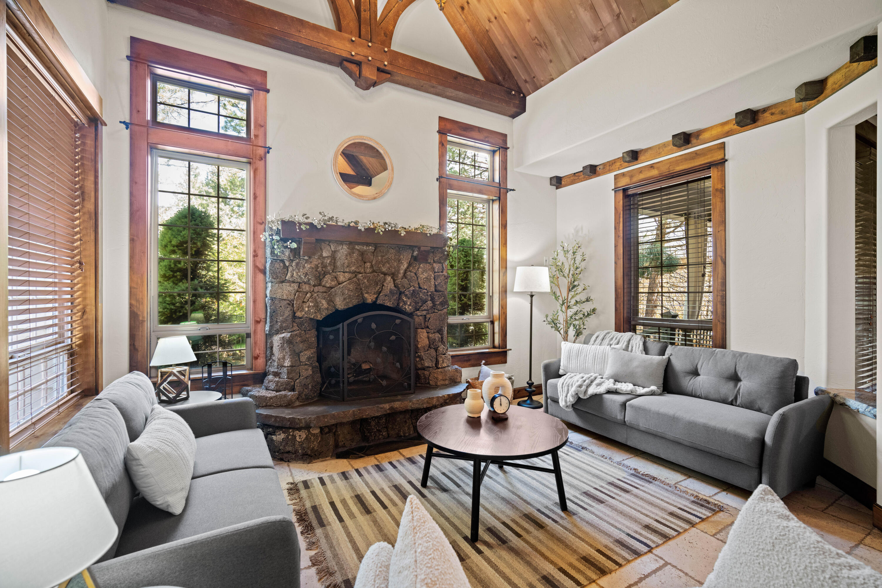 Mtn River Estates - Residential