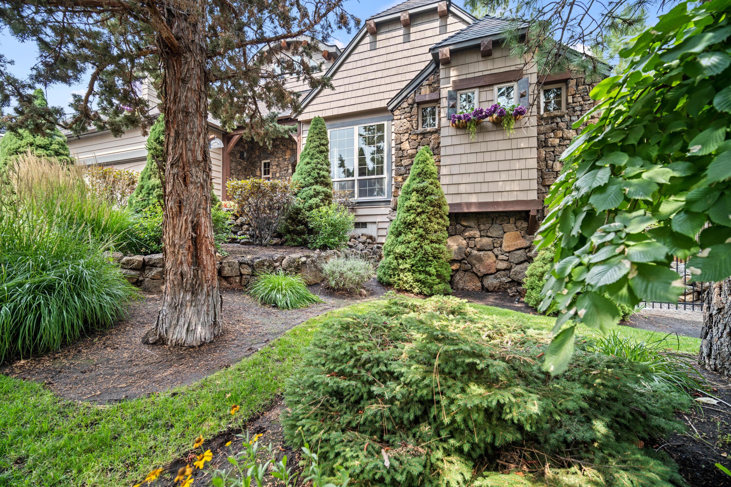 Mtn River Estates - Residential