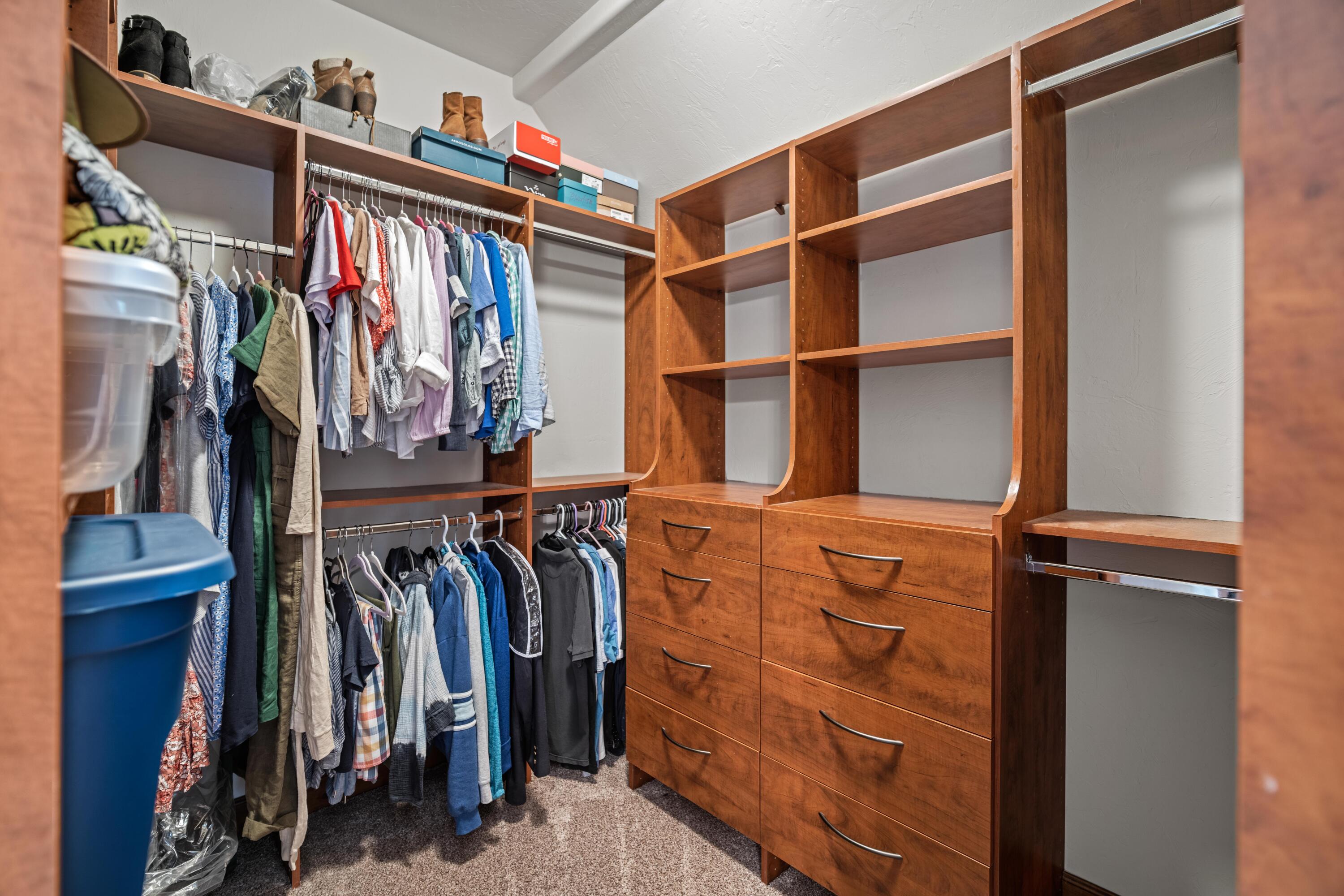 Mtn River Estates - Residential