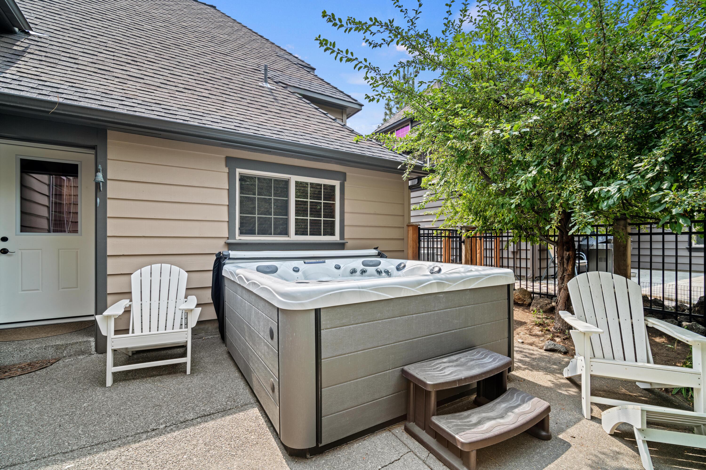 Mtn River Estates - Residential