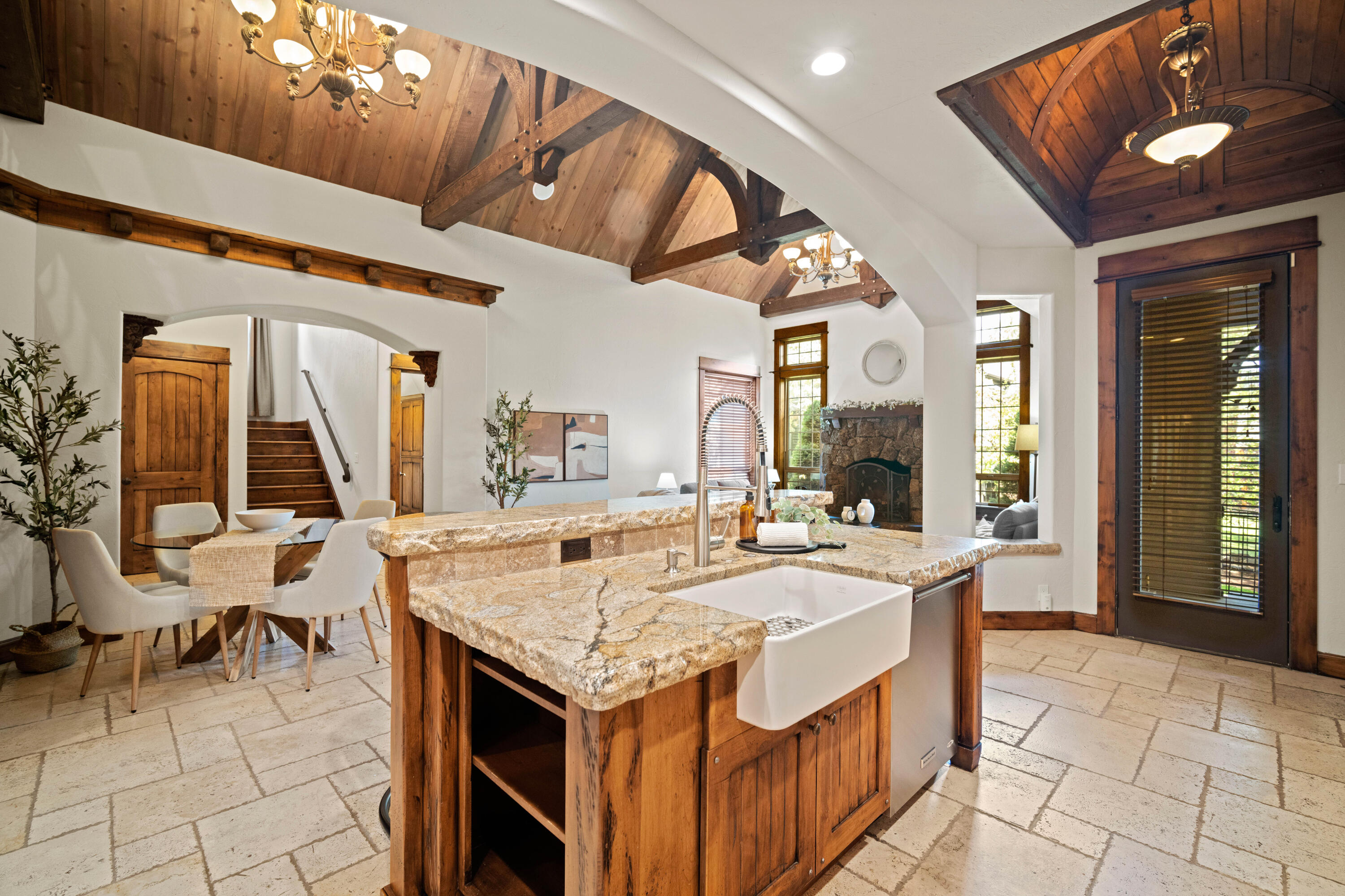 Mtn River Estates - Residential