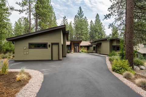 60734 Golf Village Loop Bend OR 97702
