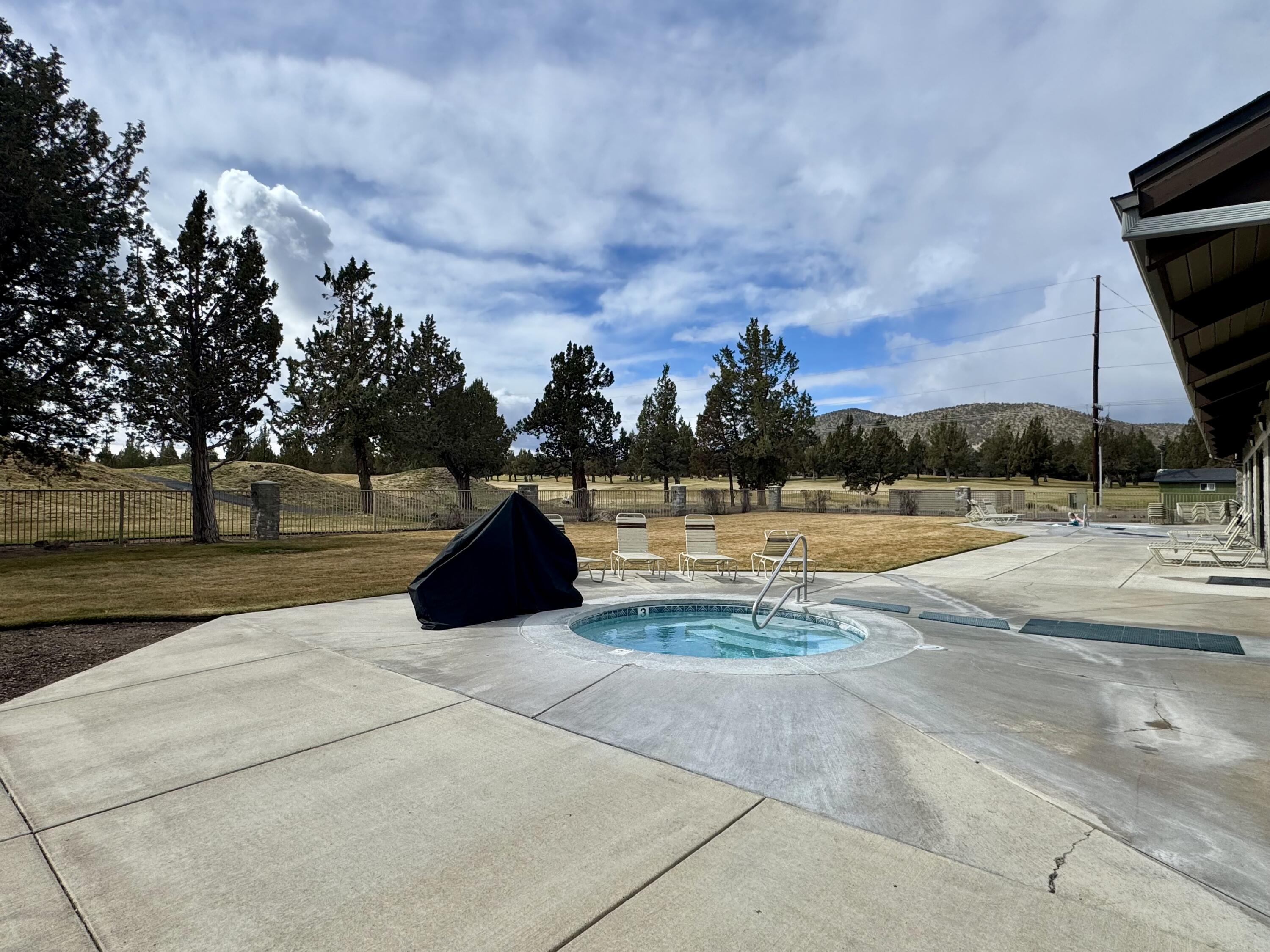 Eagle Crest - Residential