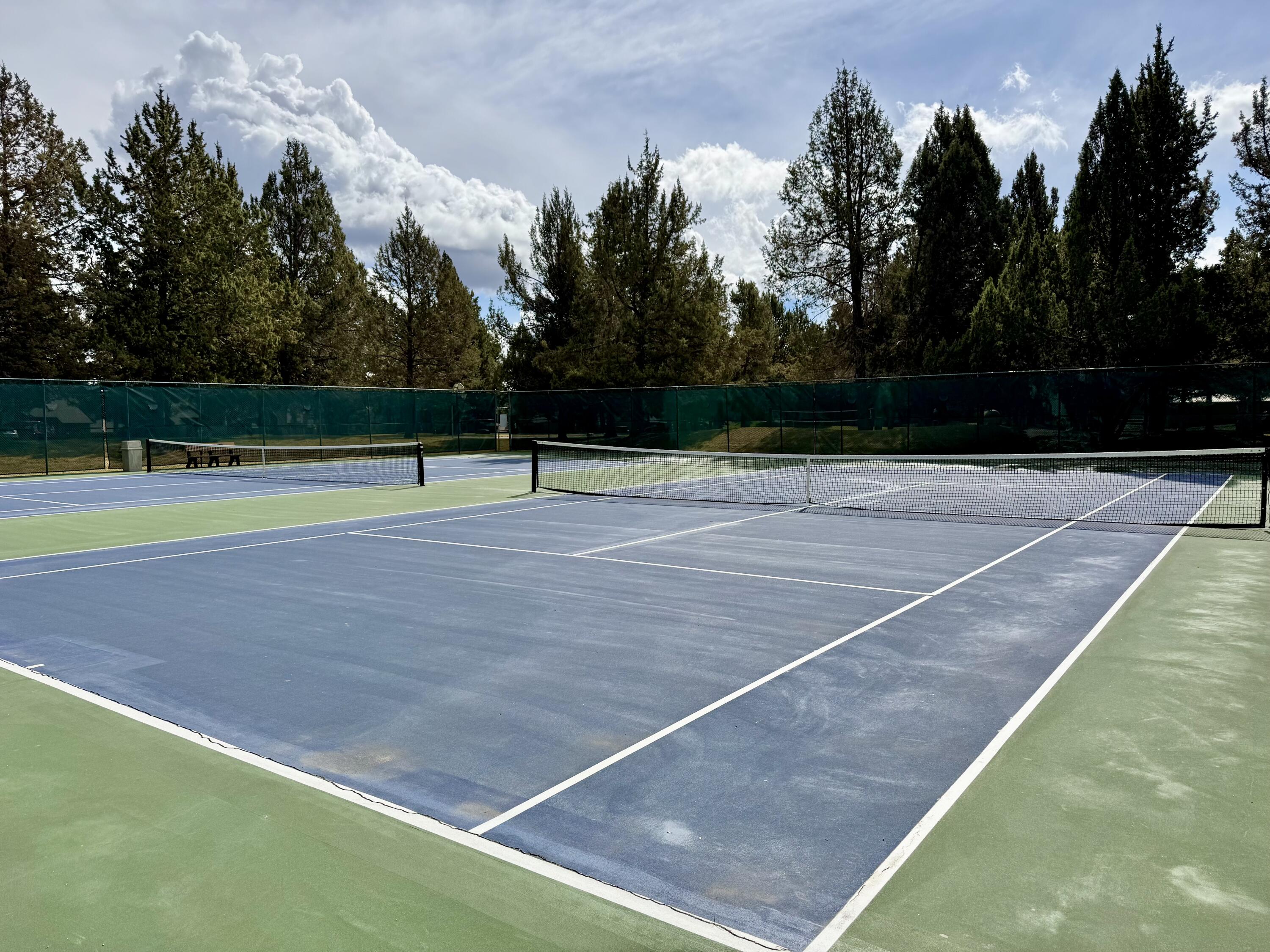 Eagle Crest - Residential