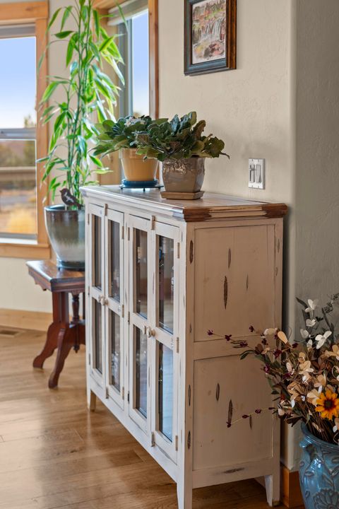 Tiny photo for 179 Highland Meadow Loop, Redmond, OR 97756 (MLS # 220211845)