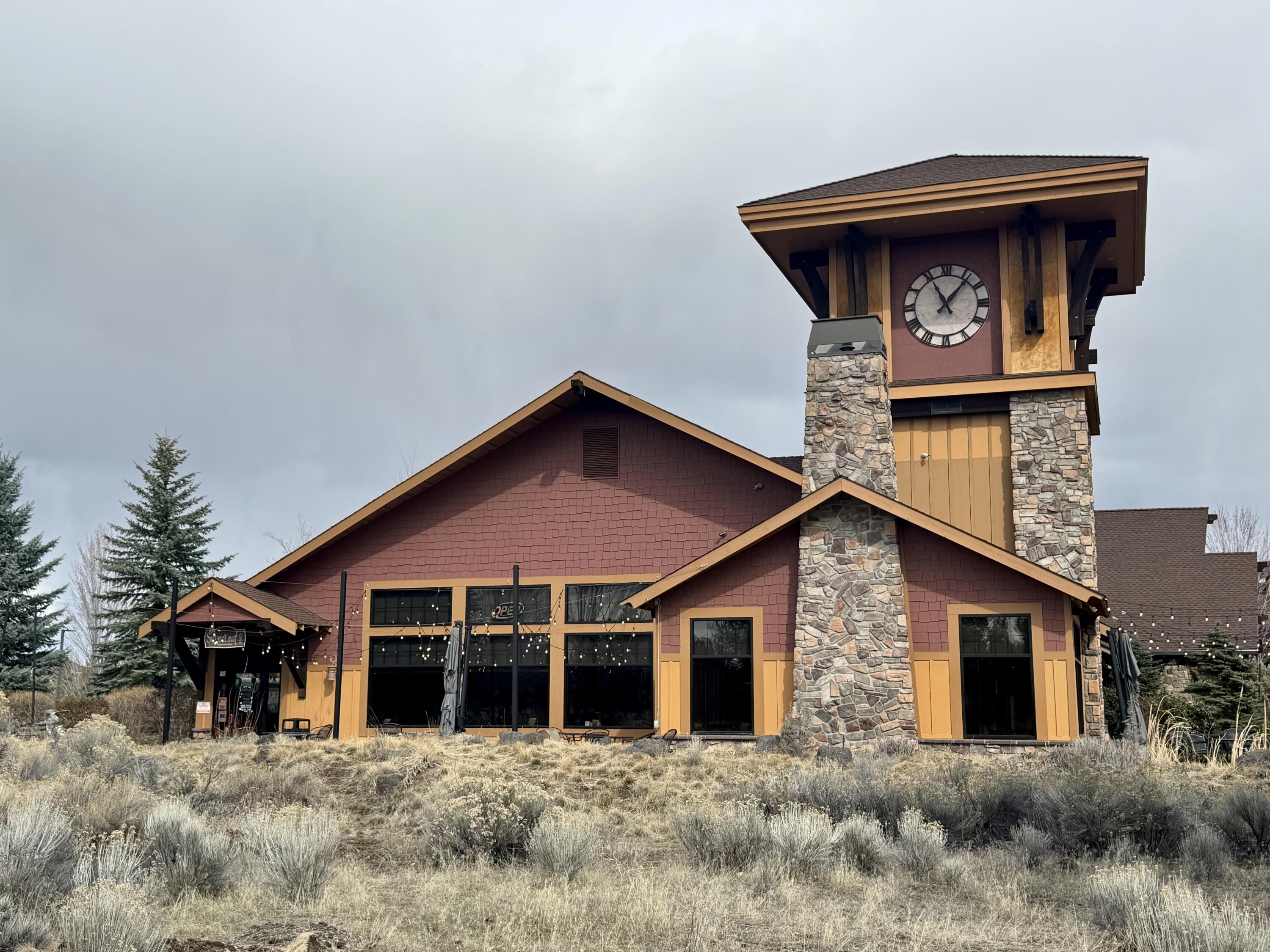 Eagle Crest - Residential