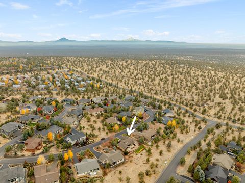 Tiny photo for 179 Highland Meadow Loop, Redmond, OR 97756 (MLS # 220211845)