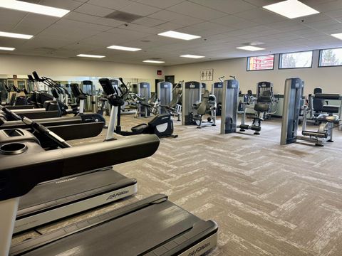 Tiny photo for 179 Highland Meadow Loop, Redmond, OR 97756 (MLS # 220211845)