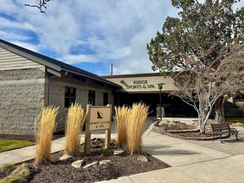 Tiny photo for 179 Highland Meadow Loop, Redmond, OR 97756 (MLS # 220211845)