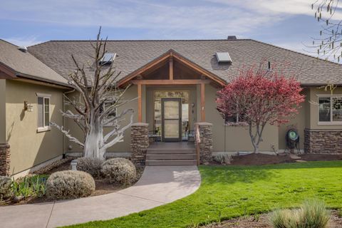 179 Highland Meadow Loop Redmond OR 97756