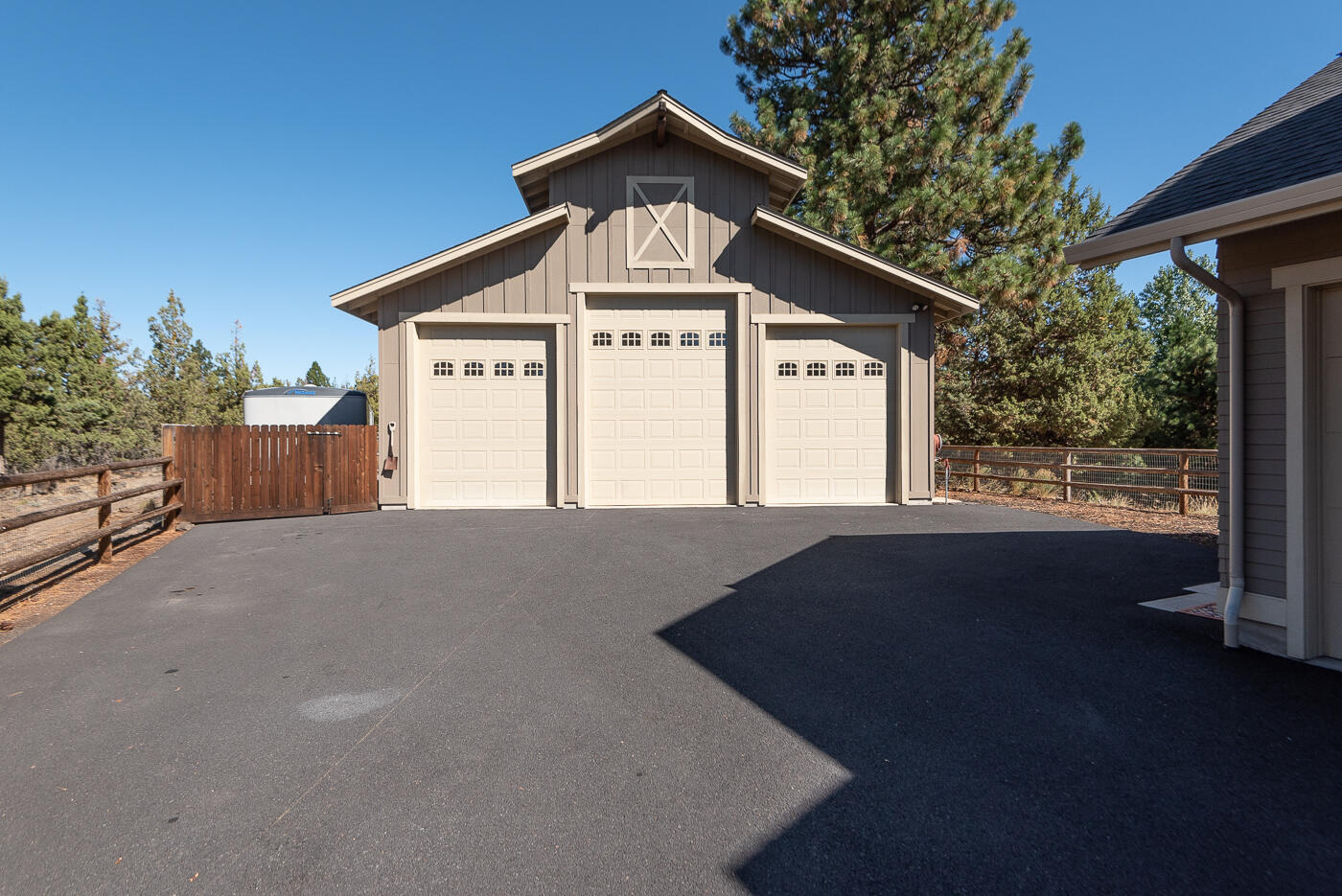 Glen Vista - Residential