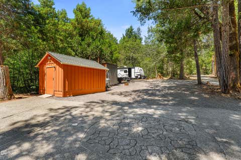 Tiny photo for 6907 Bear Branch Road, Rogue River, OR 97537 (MLS # 220223993)