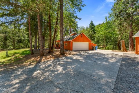 Tiny photo for 6907 Bear Branch Road, Rogue River, OR 97537 (MLS # 220223993)