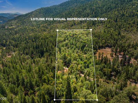 Tiny photo for 6907 Bear Branch Road, Rogue River, OR 97537 (MLS # 220223993)